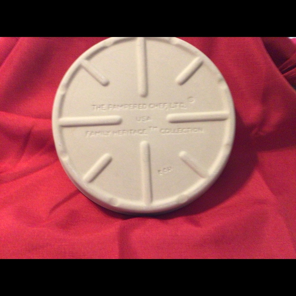 Pampered chef lot of 3